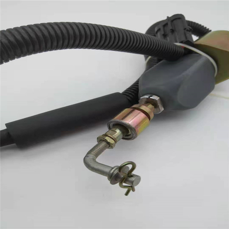 Ajustement de vanne électromagnétique de 13026889 arrêts pour la prise 24V de noir de pièce de moteur diesel de DEUTZ 226B