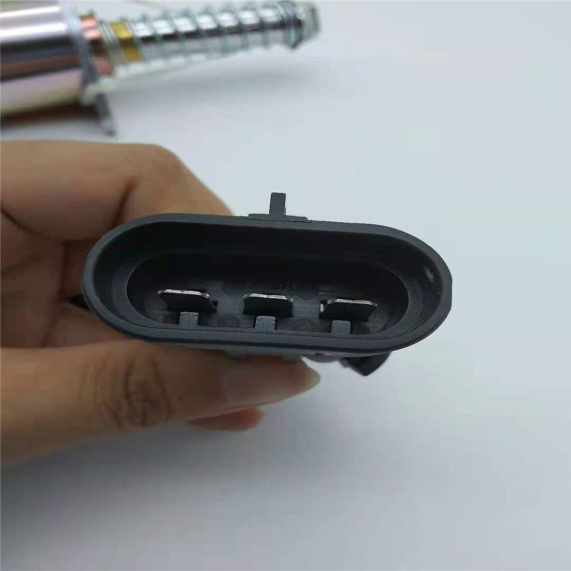 Arrêtez l'ajustement de la vanne électromagnétique 6681513 pour le moteur diesel 12V de Bobcat Kubota Equipped With Spring