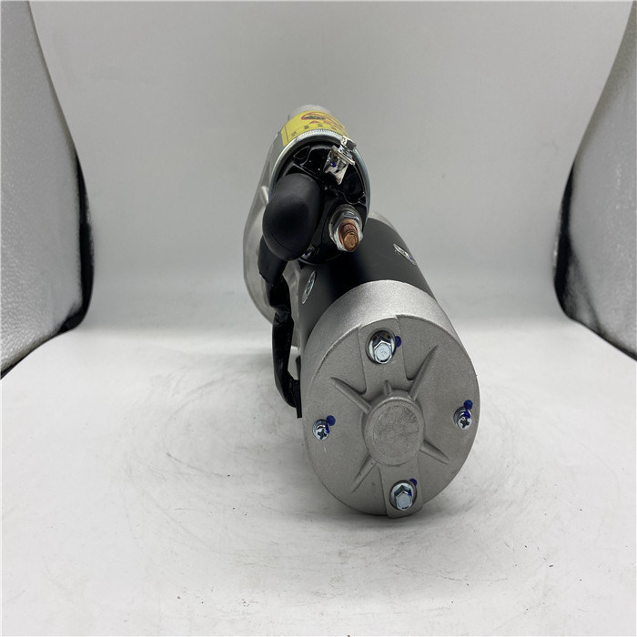 S13-294 adapte le moteur de démarreur de PC55 SK55 4D88 YANMAR 12V 15T 2.8kw