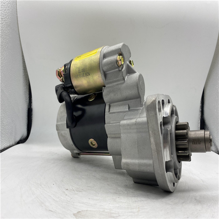 excavatrice Starter Motor de 8.5Kw 4F110 44X24X20cm pour F30FH-3708 F30FH-3708100B