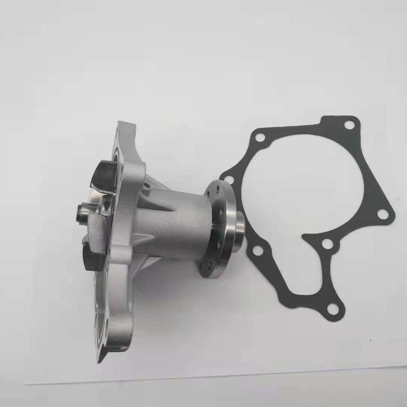 Le fer 4JR1 8-94140-341-2 adapte la pompe à eau d'ISUZU 4JB1 19*19*19cm