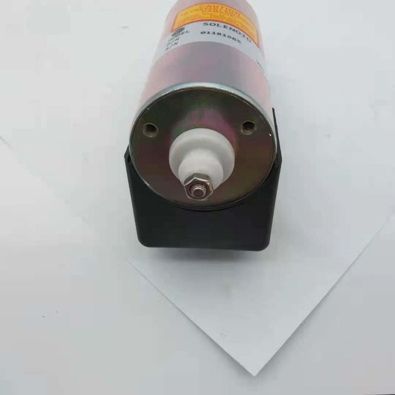 Ajustement de vanne électromagnétique de 01181665 arrêts pour l'excavatrice Electric Parts de Deutz SK200-8 24V
